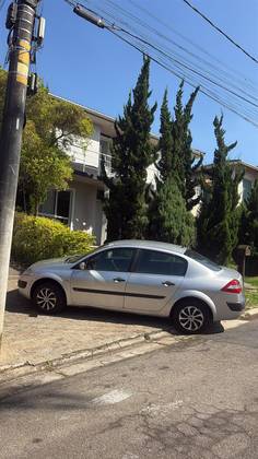 RENAULT MEGANE 1.6 DYNAMIQUE 16V FLEX 4P MANUAL